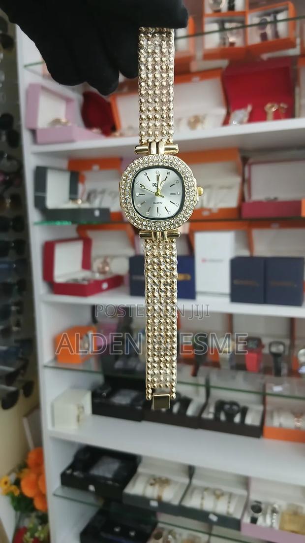 Stylish Ladies Watches - thumbnail 16