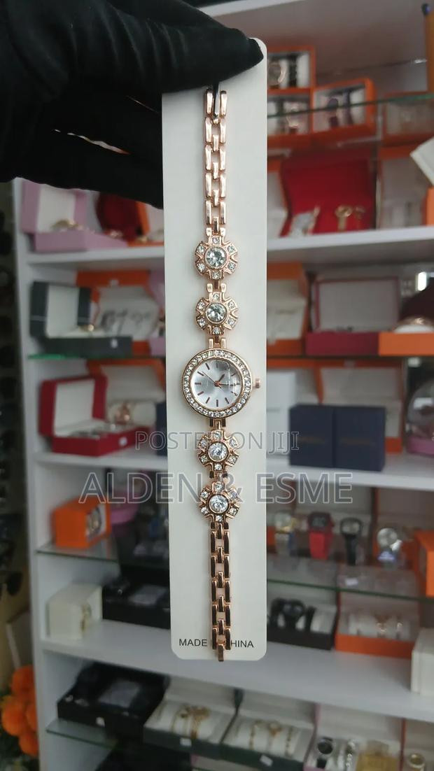 Stylish Ladies Watches - thumbnail 18