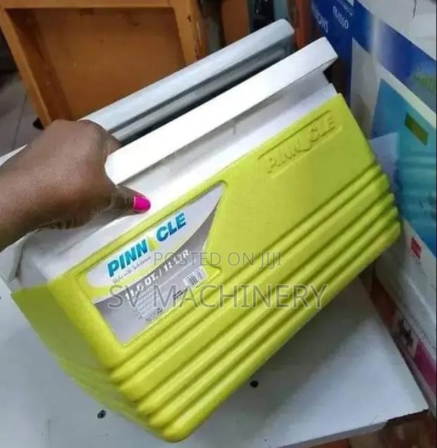 Heavy Duty 11l Cooler Box