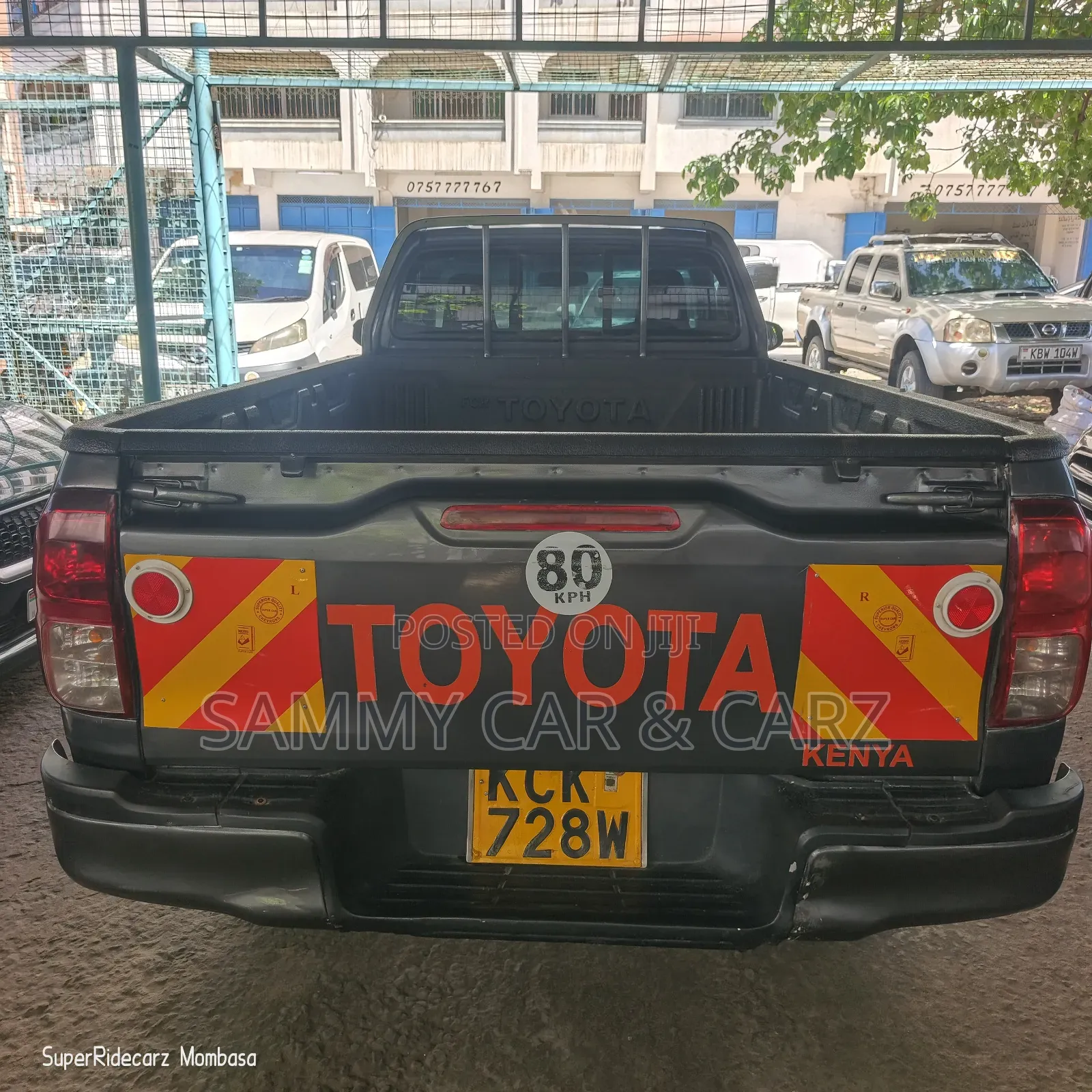 Toyota Hilux Revo Double Cab Deisel 2.4 RWD 2016 Gray