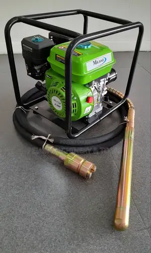 Milano Italia 8hp Petrol Concrete Vibrator With 45mm Shaft