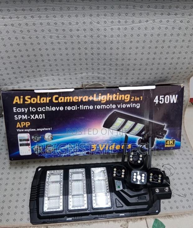 Wifi Triple Lens Solar Camera With Floodlight 450w for Homes Compounds