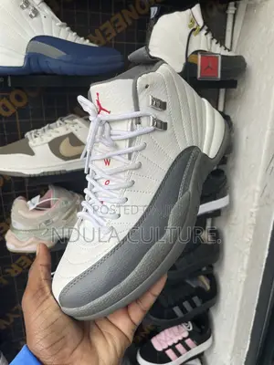 Nike Air Jordan 12 Jumpman