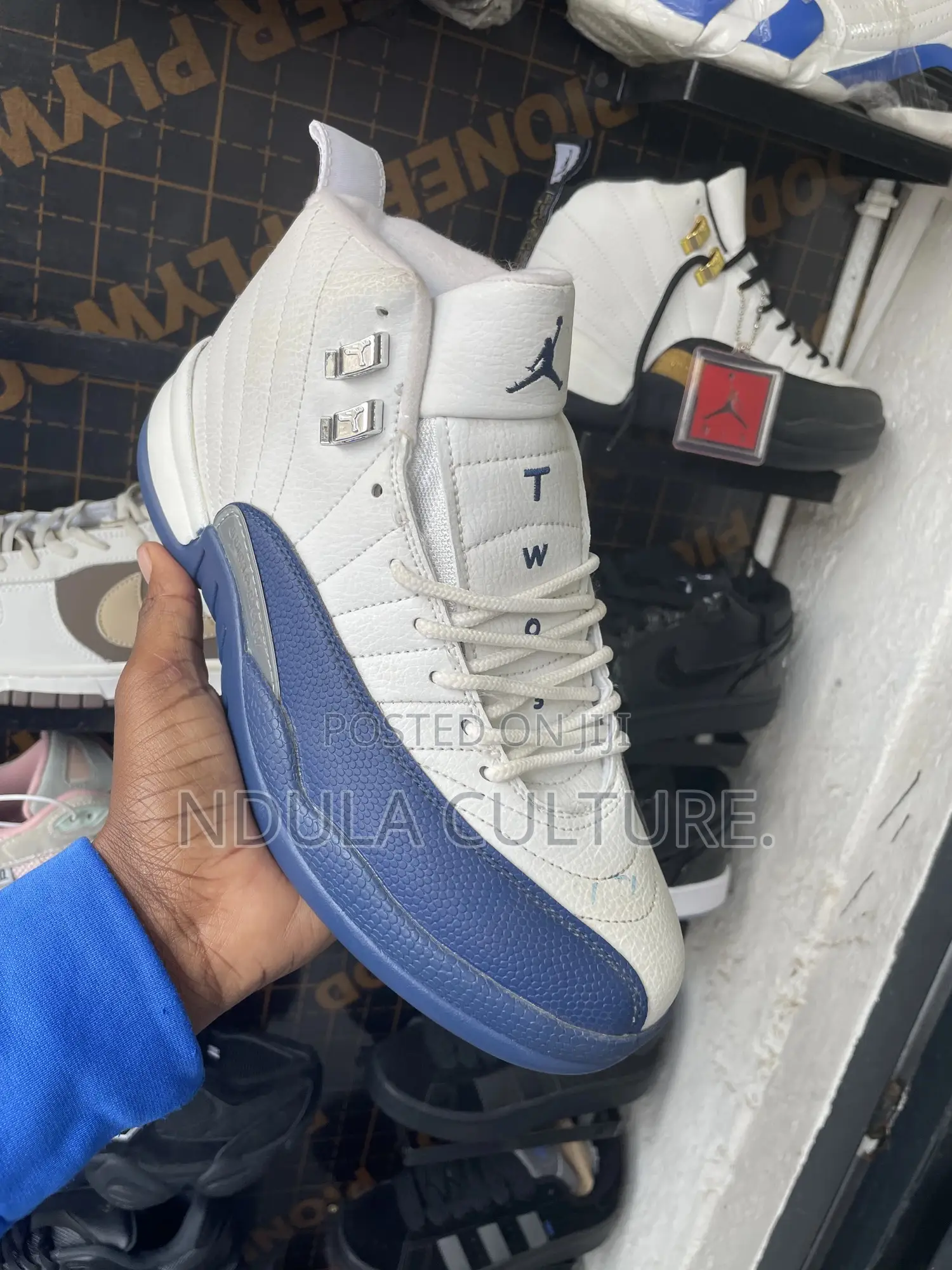 Nike Air Jordan 12 Jumpman