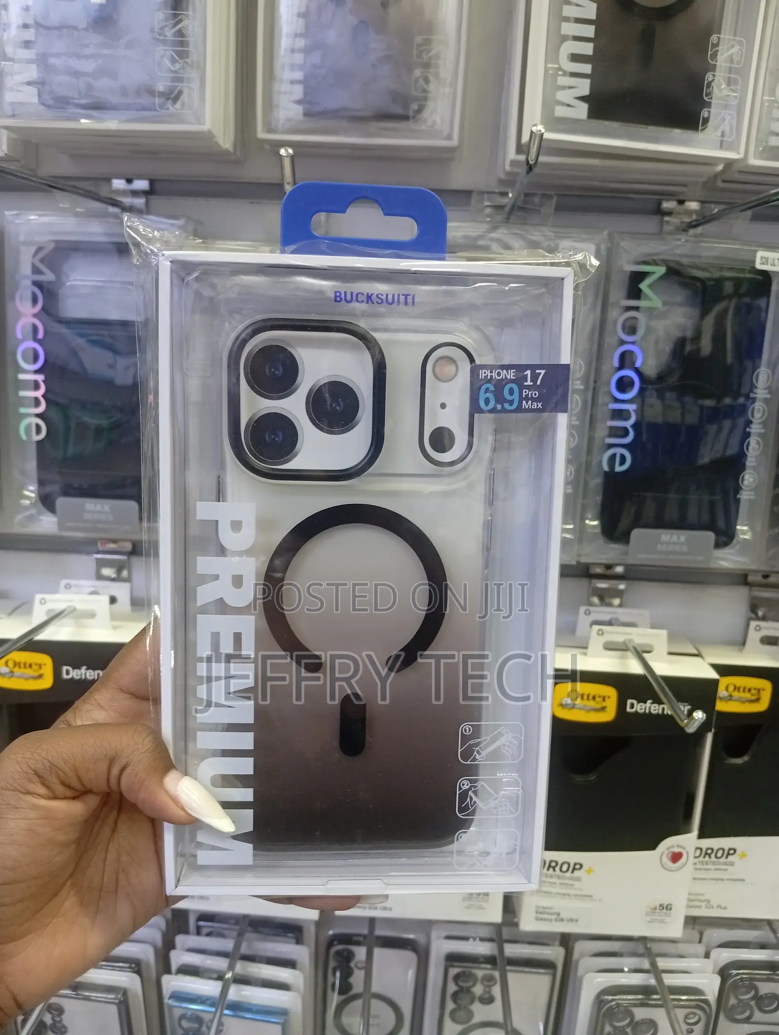 iPhone 17 Pro Max Matte Magsafe Case