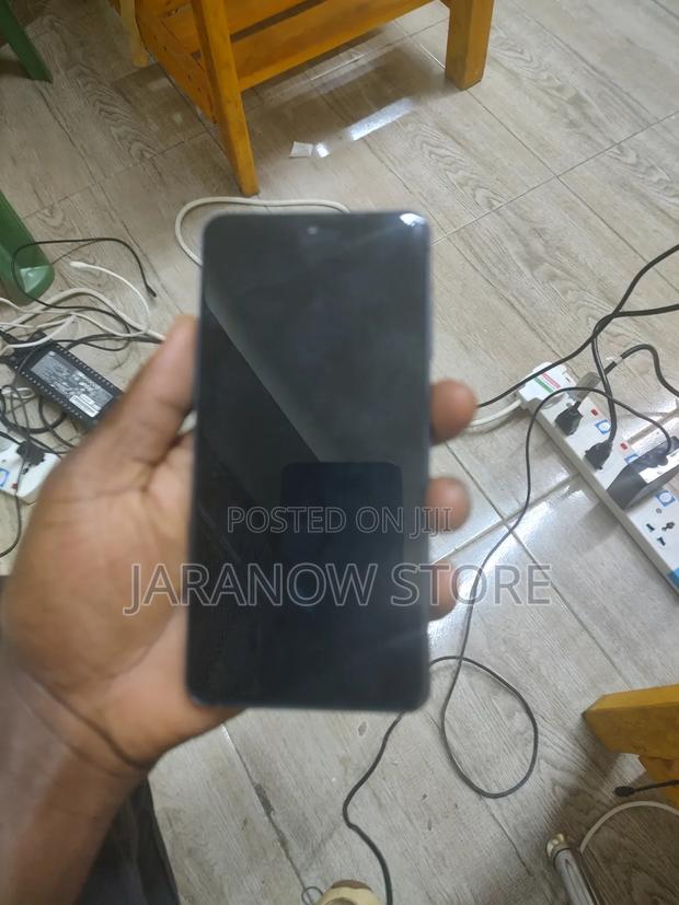 Samsung Galaxy S22 5G 128 GB Black - thumbnail 3