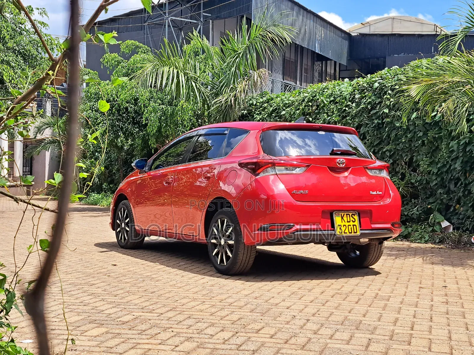 Toyota Auris 2017 Red