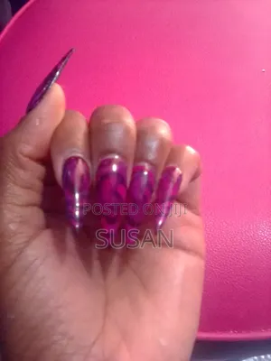 Tips+Gel at 500,Free Nail Art on Two Fingers