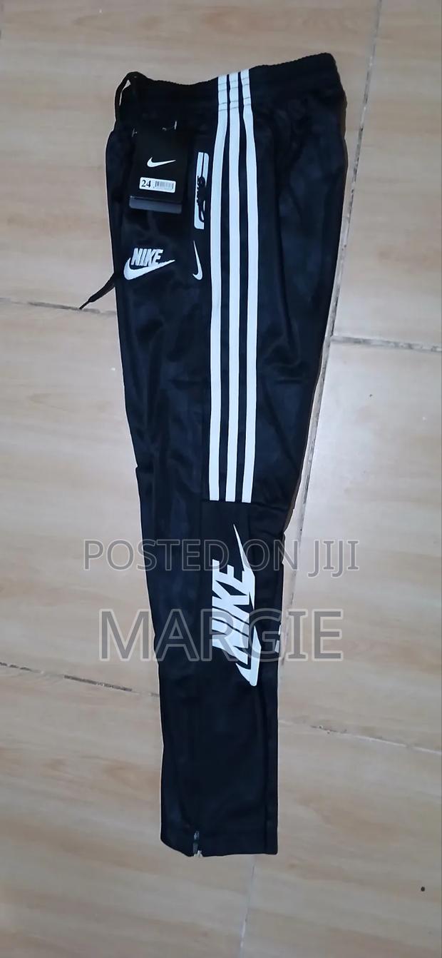 Nike Sports Trousers - thumbnail 2