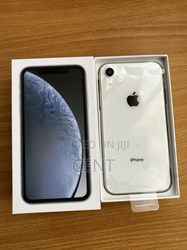 Apple XR 128 GB White