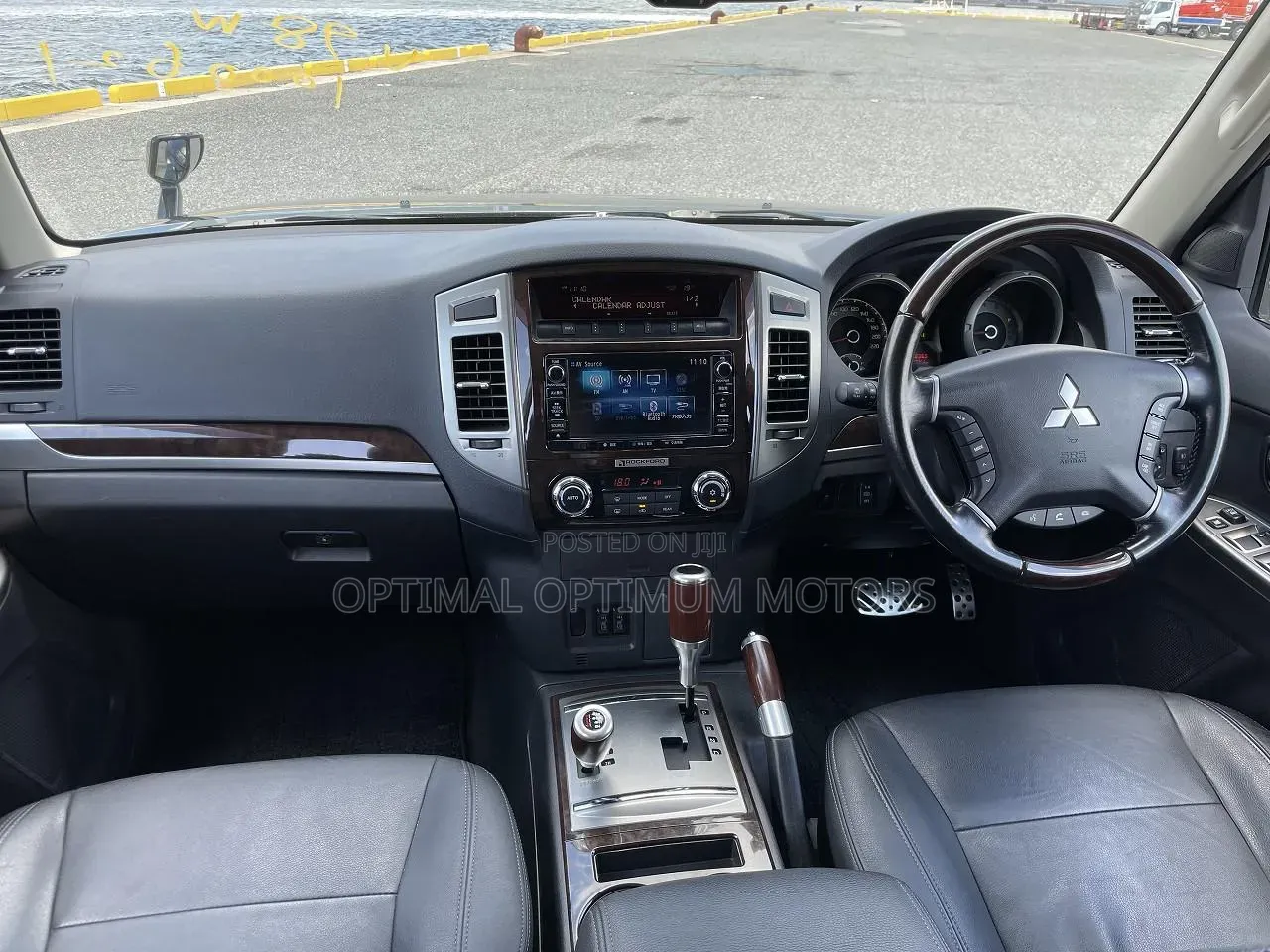 Mitsubishi Pajero V80 3.2 DI-D 2016 Black