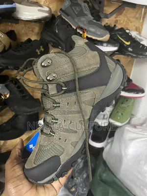 Columbia Hiking Boots