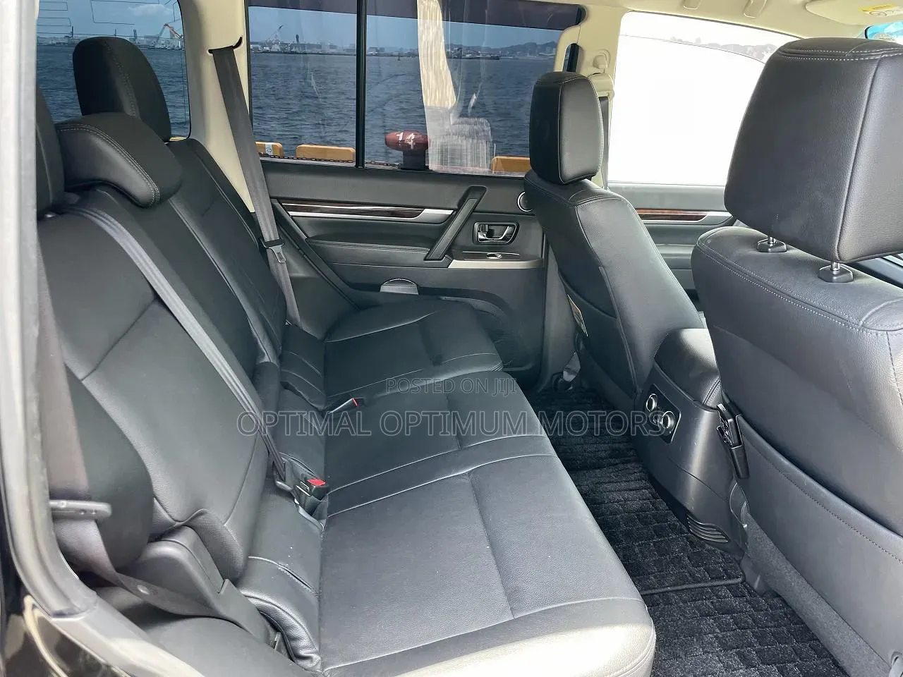 Mitsubishi Pajero V80 3.2 DI-D 2016 Black