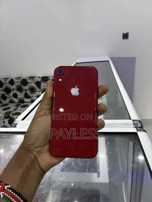 Apple XR 128 GB Red