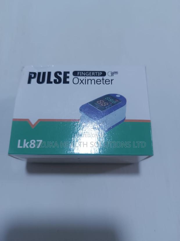 Pulse Oximeter - thumbnail 2
