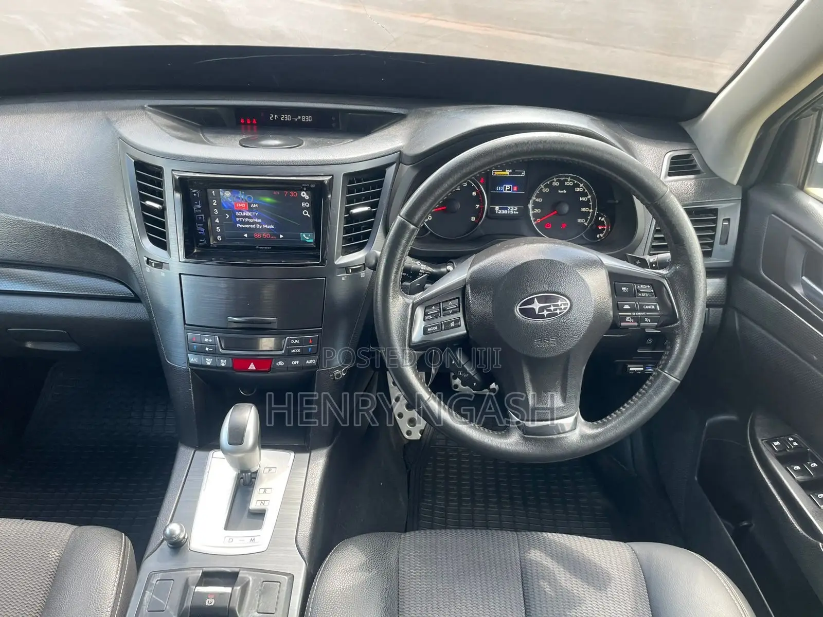 Subaru Outback 2013 Black