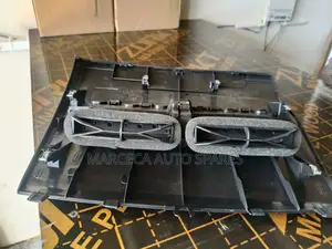 Dashboard Vent Nissan Tiida