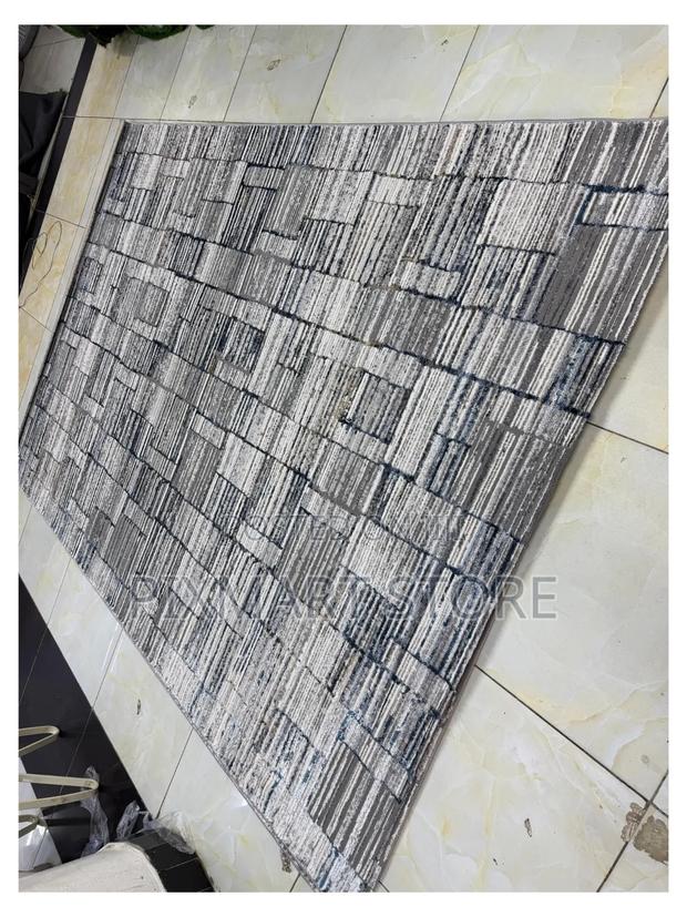 Sarif 5x8 Carpet – Soft Stylish Living Room Rug