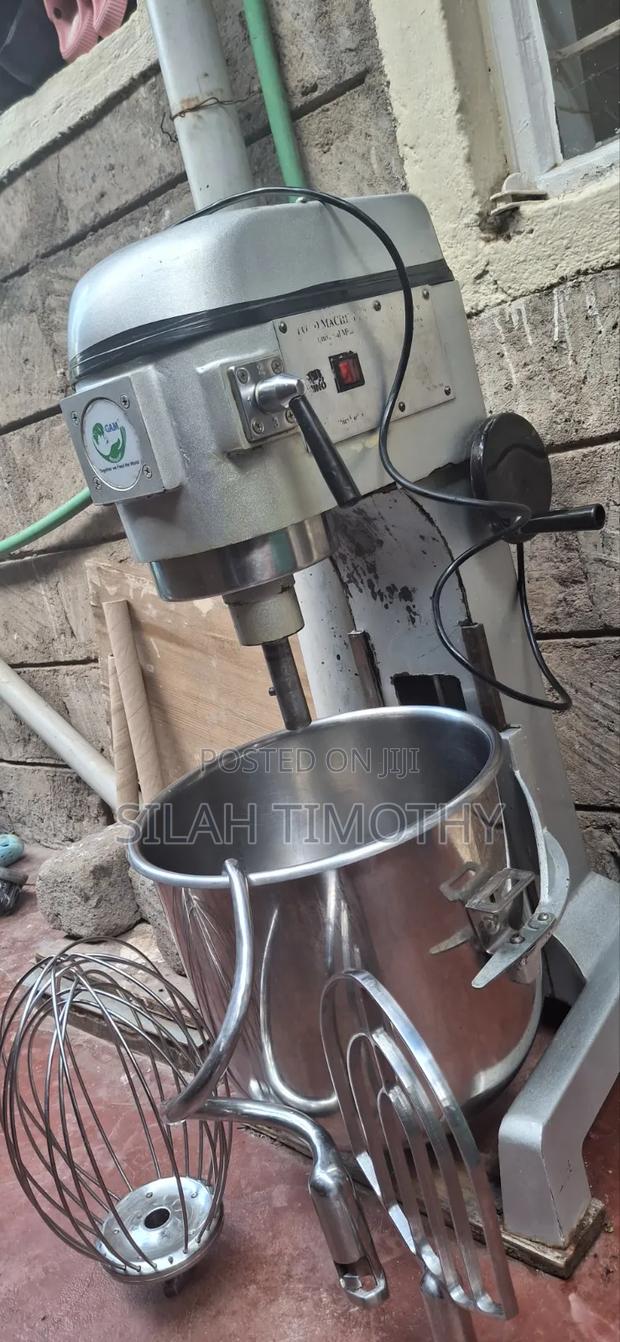 30l Dough Mixer - thumbnail 3