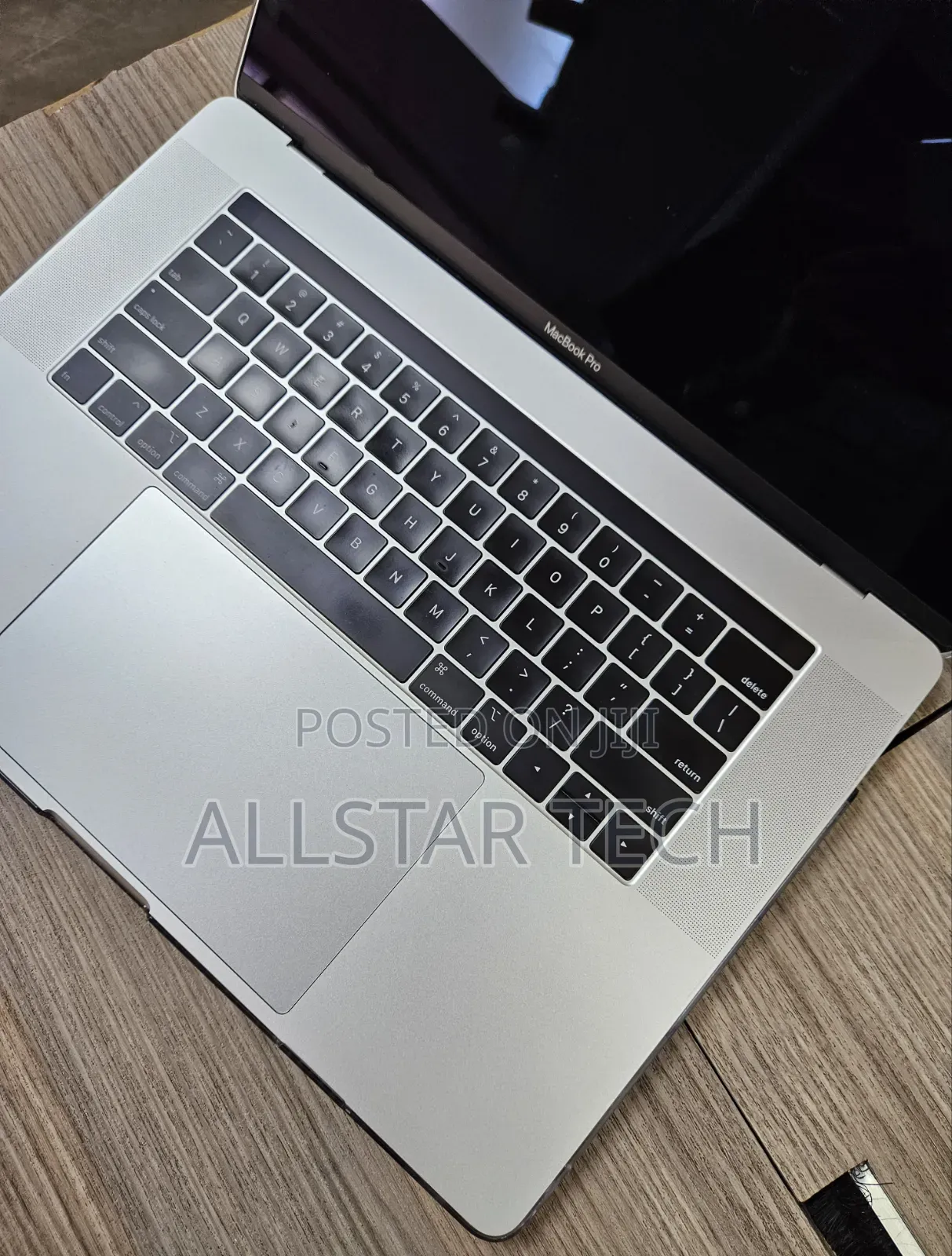 Laptop Apple MacBook Pro 2019 16GB Intel Core i9 SSD 1T