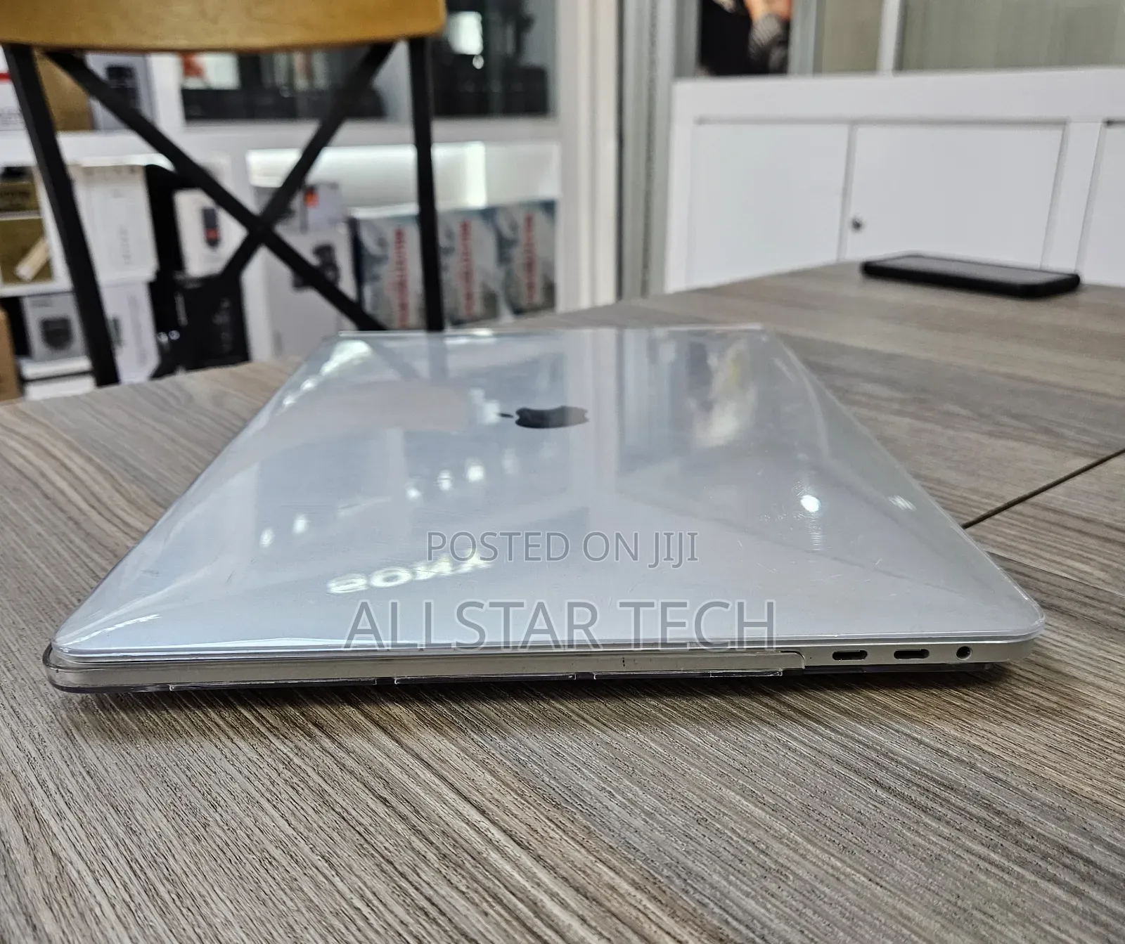 Laptop Apple MacBook Pro 2019 16GB Intel Core i9 SSD 1T