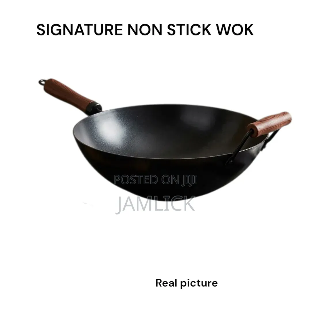 32cm Signature Non-Stick Wok – B9