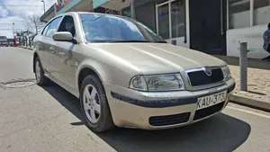 Skoda Octavia 1.6 2006 Gray