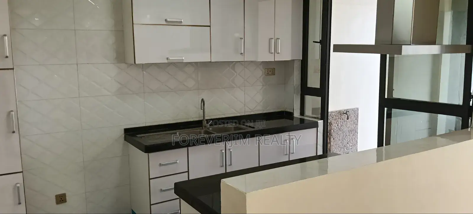 2bdrm Apartment in Adams Arcade, Hurlingham for rent