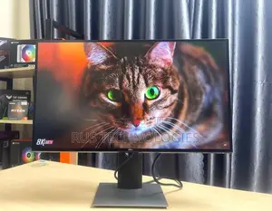 Dell Flat Panel U2718q