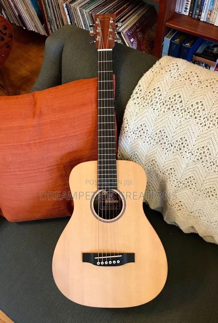 Box Guitar