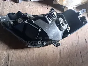 Juwella Vitz 2015 Headlight