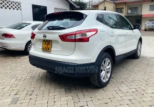Nissan Qashqai 2017 White