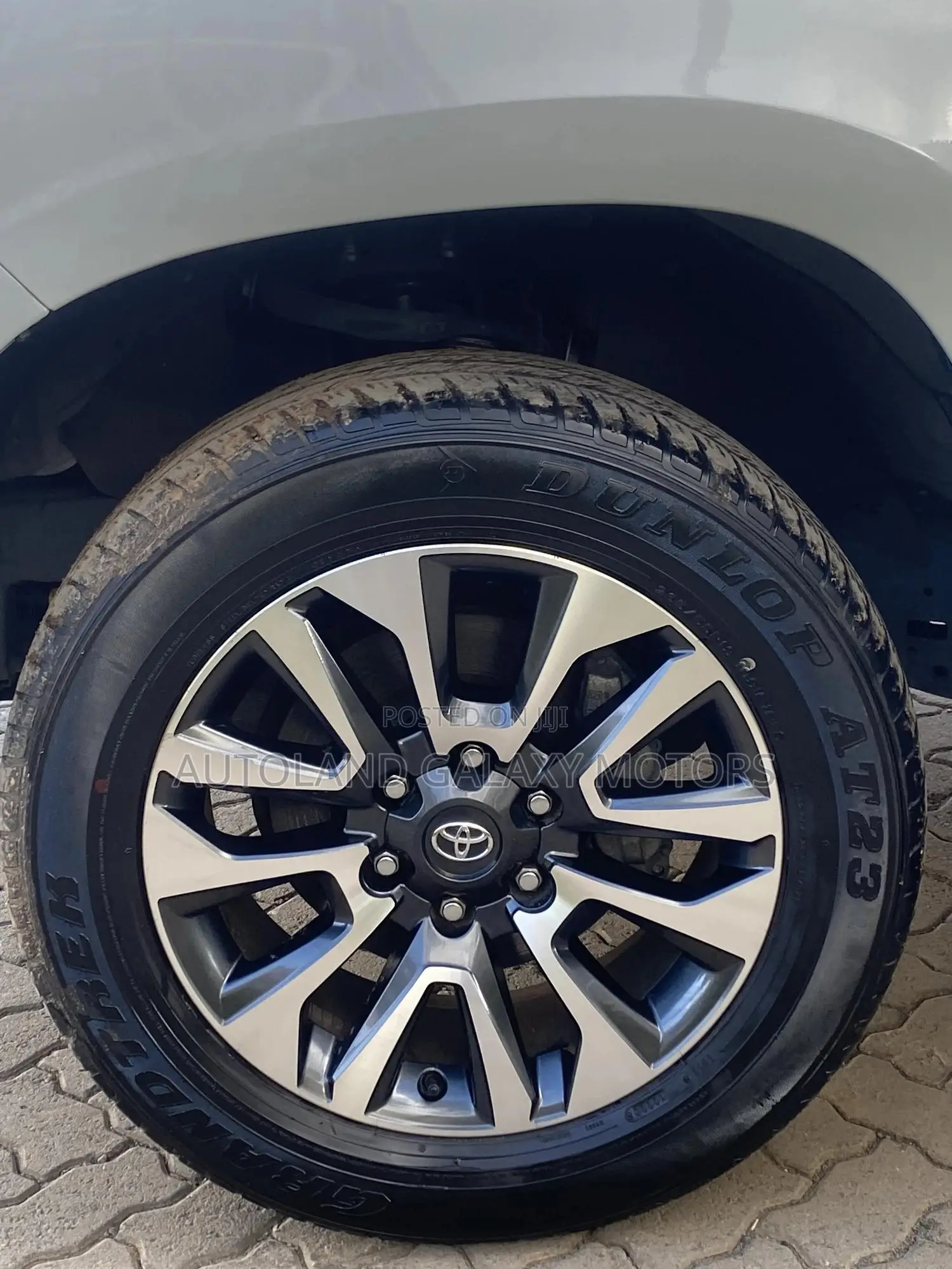 Toyota Land Cruiser Prado 2.7 2022 White