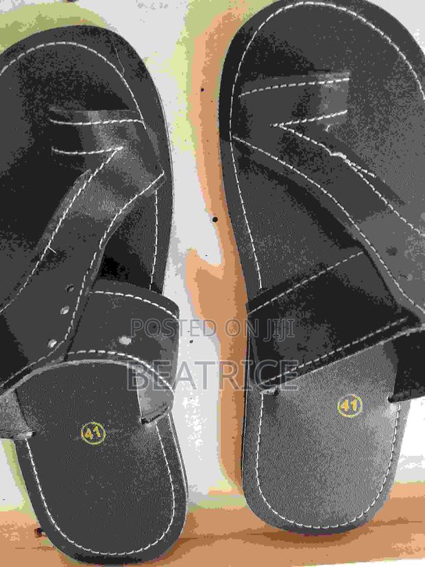 Leather Sandals - thumbnail 2