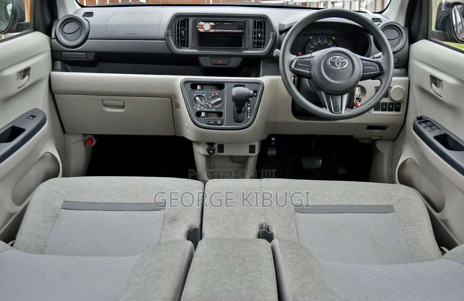 Toyota Passo 2018 Red