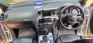 Audi Q7 2007 Gray