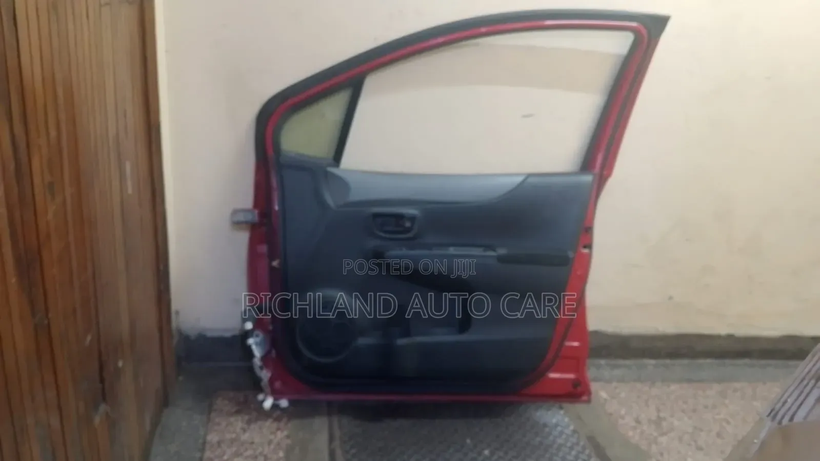 Front Door Vitz Ksp130 RHS