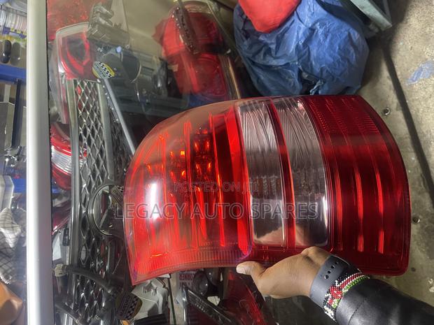 Toyota Wish Taillight(2002 Model) - thumbnail 2