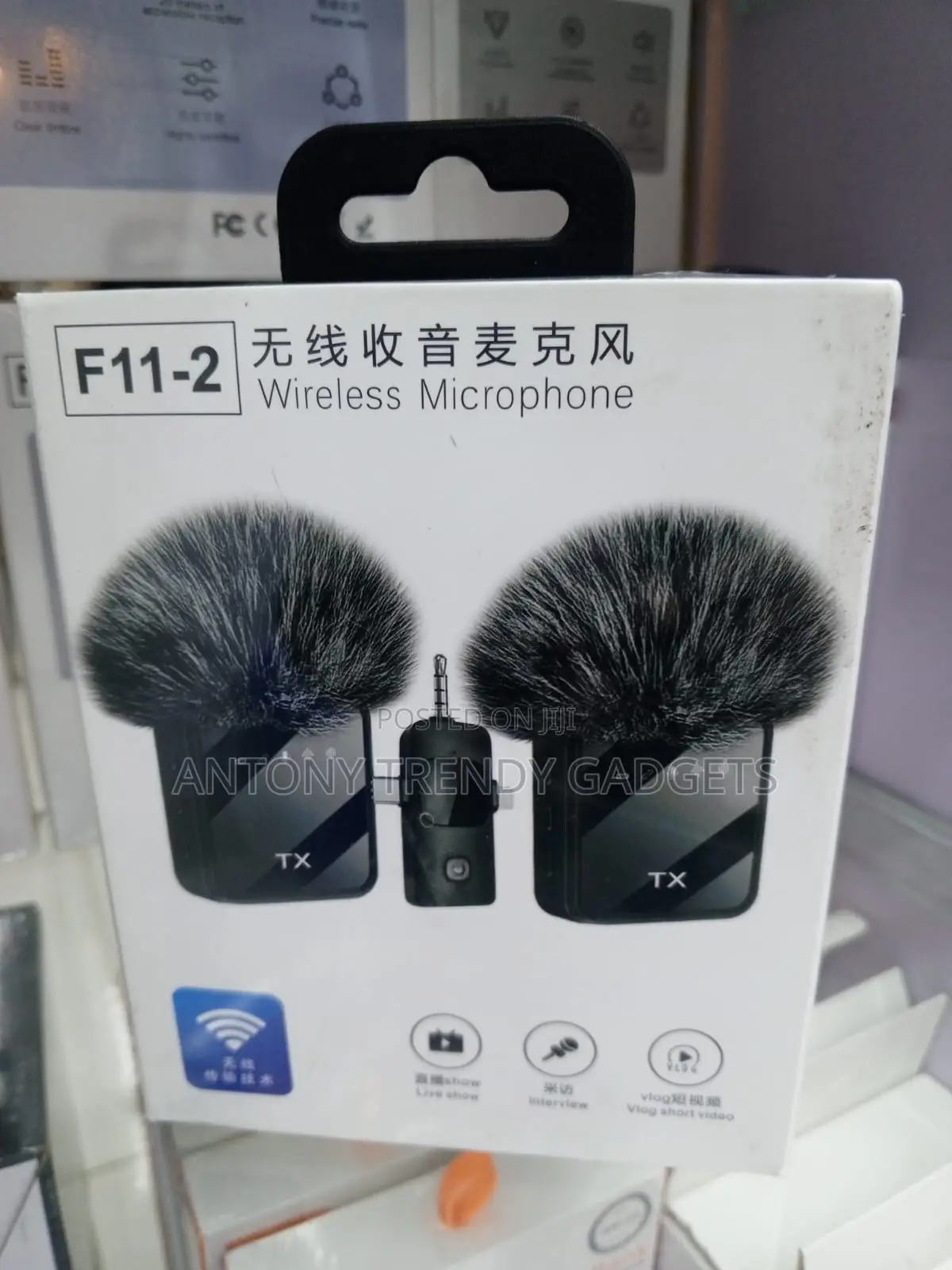 F11-2 Dual Wireless Microphone 10h Battery Interview Mic