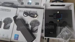 F11-2 Clip on Wireless Mic Dual Transmitter 3-in-1