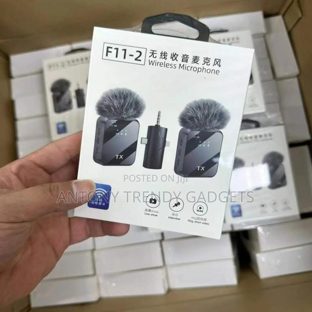F11-2 Dual Wireless Lavalier Microphone System - thumbnail 3