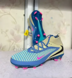 Unisex Quality Football Boots Sizes 37-44