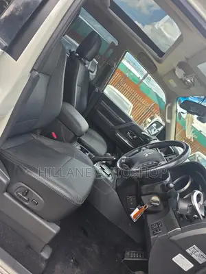 Mitsubishi Pajero V80 3.2 DI-D 2019 White
