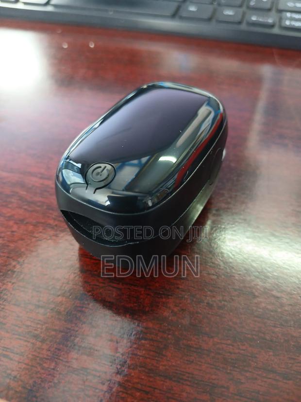 Fingertip Pulse Oximeter - thumbnail 5