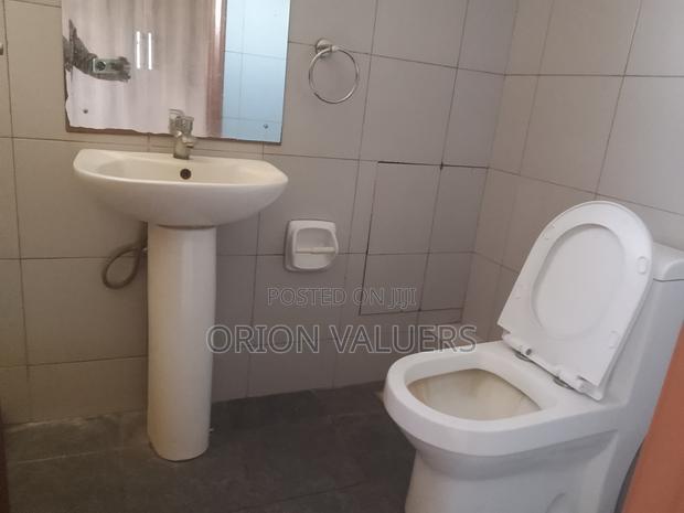 2bdrm Apartment in Racecourse for rent - thumbnail 5