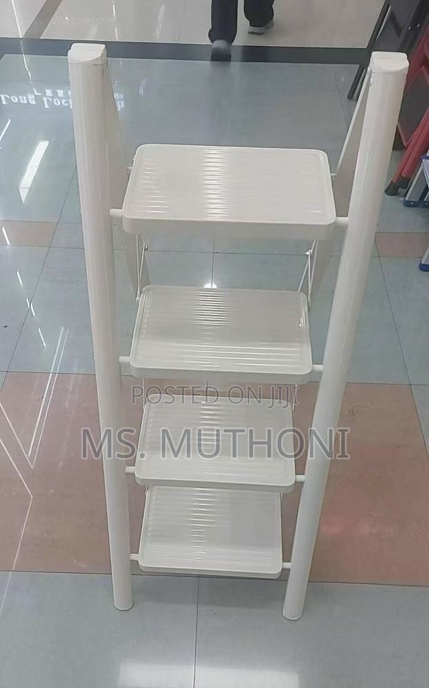 White Home / Office Use 4 Layer Metallic Ladder