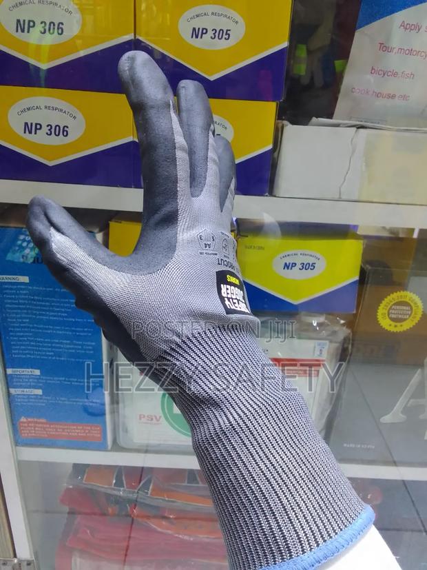 Safety Gloves