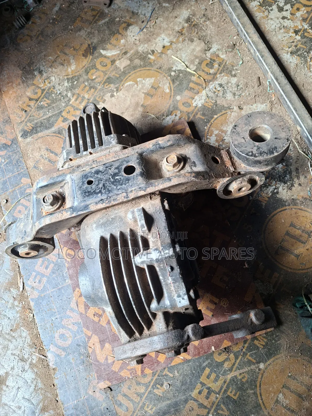 Rear Diffrential Caldina Chopper/Avensis/Premio 240