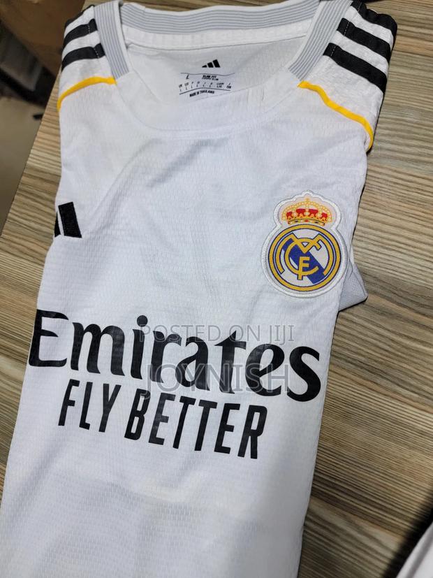 Original Real Madrid Jersey - thumbnail 2