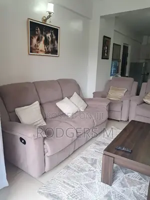 Furnished 2bdrm Apartment in Valley Arcade for rent